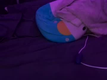 girl
        madilee660 cam image #180603