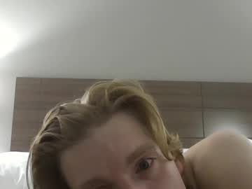 couple Latina Sex Cam with hypn0tiz3d