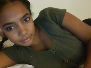girl
        annikaxsecret cam image #224468