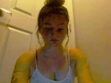 girl
        scarlettmartin cam image #143250