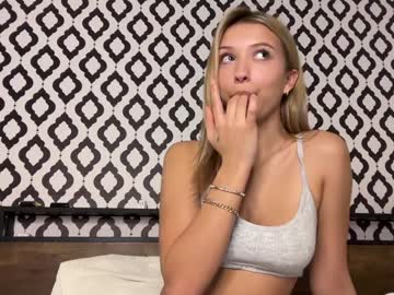 girl
        paigesylviaa cam image #230587