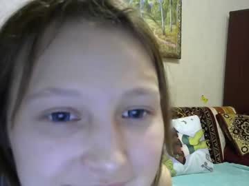 girl
        hotkitty_riley cam image #36190