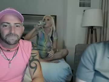 couple
        whaaaaaaaat cam image #1842