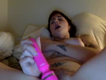 girl
        hazebabe99 cam image #29013