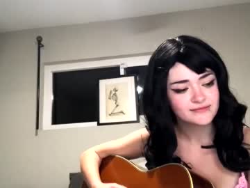 girl
        stellastassneyy cam image #132662
