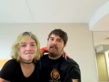 couple
        riulez cam image #80402
