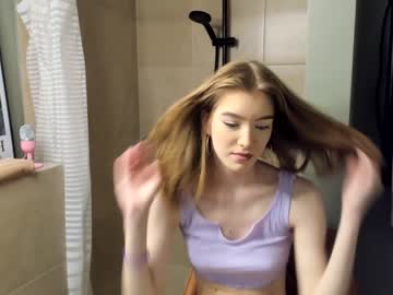girl
        stephanie1313 cam image #69911