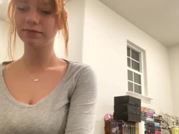 girl Latina Sex Cam with skyeevanz
