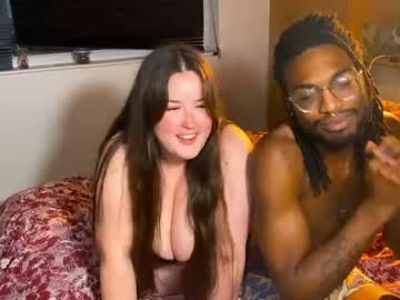 couple
        jellyslice cam image #30730