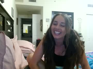 girl
        marissarose cam image #155324