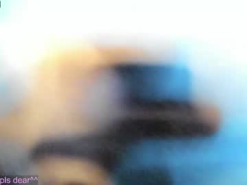 girl
        lisa_holt cam image #71481