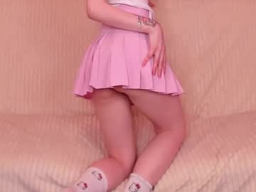 girl
        mevis_li cam image #245591
