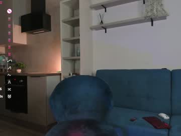 couple
        anorasan cam image #230703
