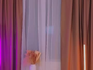 girl
        ava_darknet cam image #228680