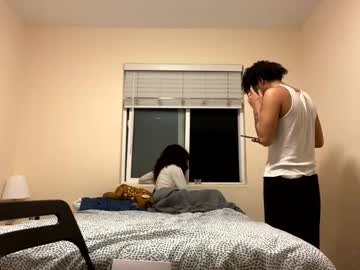 couple
        aalready18 cam image #228537