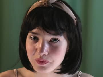 girl
        1thour cam image #193118
