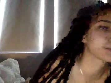 couple
        amber___diamond cam image #36150