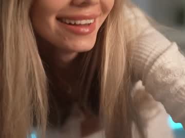 girl
        jinny__charm cam image #215836