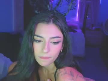 girl Latina Sex Cam with mya_teague