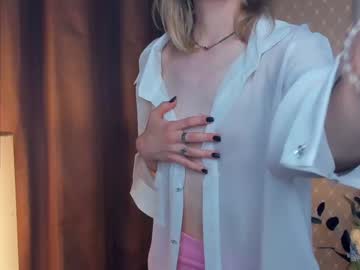girl Latina Sex Cam with rose_glasses