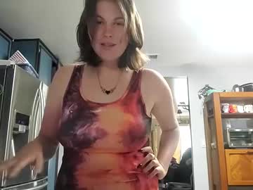 girl
        witchygreens cam image #100692