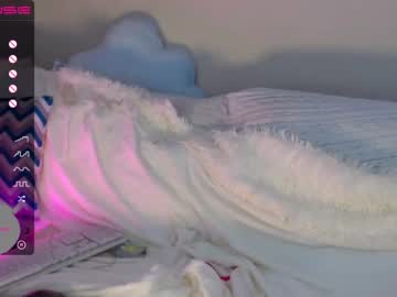 girl
        cute_shine_girl cam image #72241
