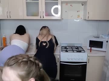 couple
        renae_tom cam image #4770
