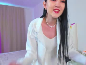 girl
        pandorapawss cam image #251499