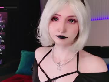 girl
        sophiasawami cam image #187817