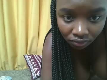 girl
        pretty_boobies cam image #125888