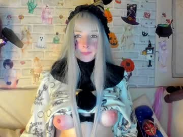 girl
        picaaachu cam image #4356