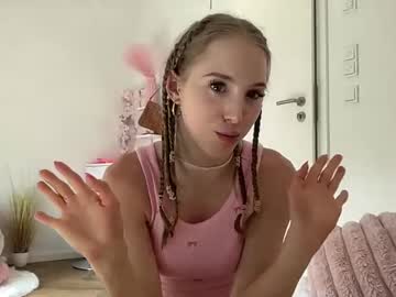girl
        sofiaaaxoxoxo cam image #253783