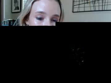 girl
        cutemaddie12 cam image #154159