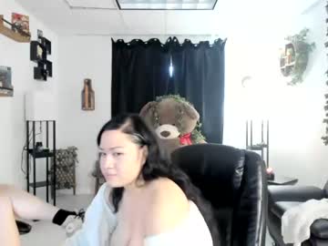 girl
        layzebunny cam image #116348