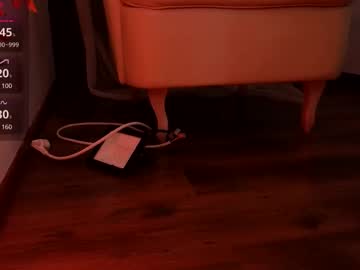 girl Latina Sex Cam with emmilla