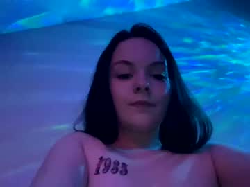 girl
        bxbiiaxtty cam image #166313