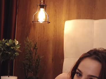 girl
        kylie_tess cam image #62366