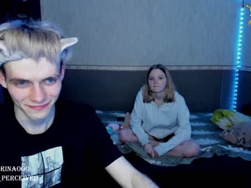couple
        angell_rina cam image #91272