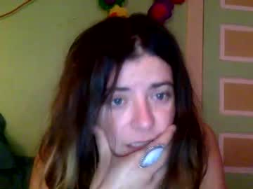 girl
        janicepepper cam image #19204