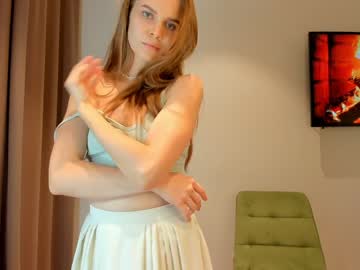 girl
        carolynsveronica cam image #106525