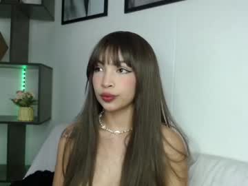 couple
        avellana_smith cam image #131673