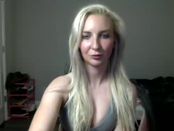 girl
        littlelanaxo cam image #153797