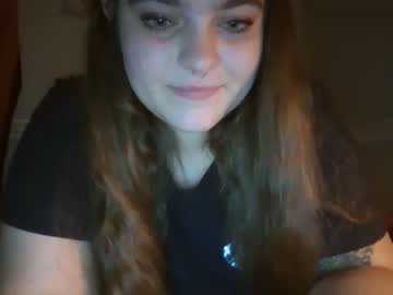 girl
        xlynn_ cam image #113201