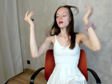 girl
        becky_hilly cam image #108857