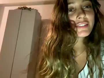 girl
        sassylilah cam image #120395