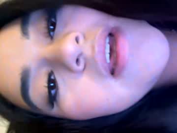 girl
        chynaxoo cam image #140692