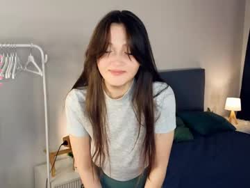 girl
        lost_mymind cam image #249813