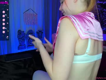 girl
        daphnemadison cam image #1267