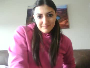 girl
        lynn1717 cam image #37671