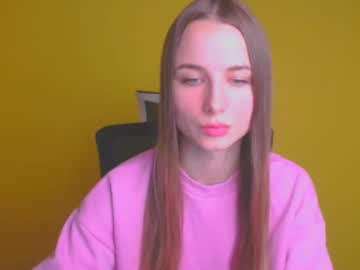 girl Latina Sex Cam with milly_liss